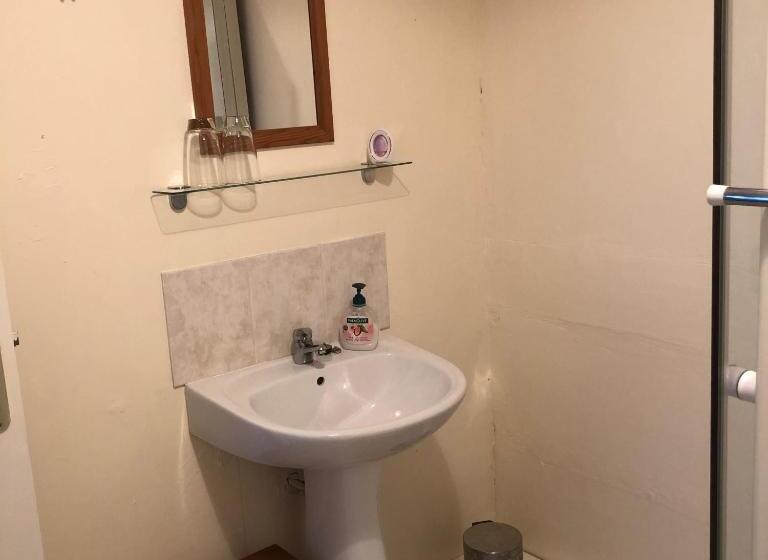 غرفة قياسية, Le Grand Camelia