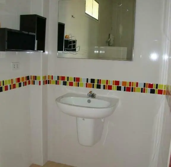 Standard-huone Puutarhanäkymä, Nuch S Apple Guest House