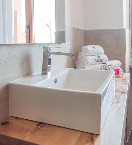 低层单卧公寓, Agriturismo Querceto