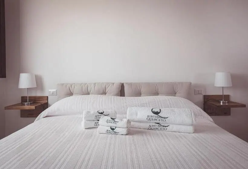 Huoneisto 1 Makuuhuone Allasnäkymä, Agriturismo Querceto