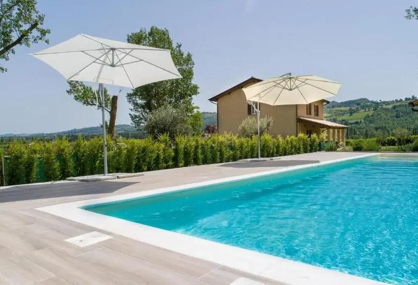 Huoneisto 1 Makuuhuone Allasnäkymä, Agriturismo Querceto