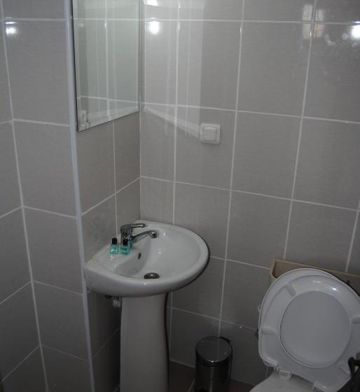 غرفة قياسية فردية, Hisarlık