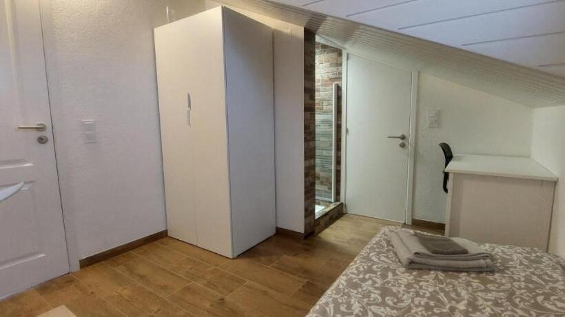 싱글 기본룸, Casa Da Lardosa