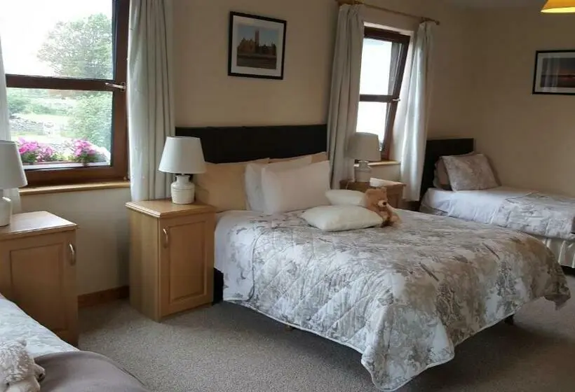 スタンダードトリプルルーム, Corrib View Lodge