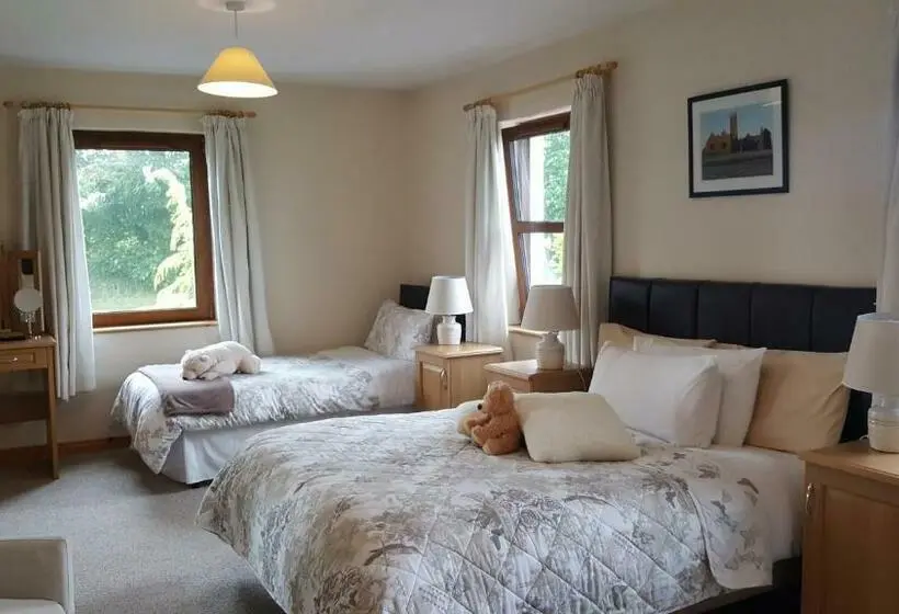 スタンダードトリプルルーム, Corrib View Lodge