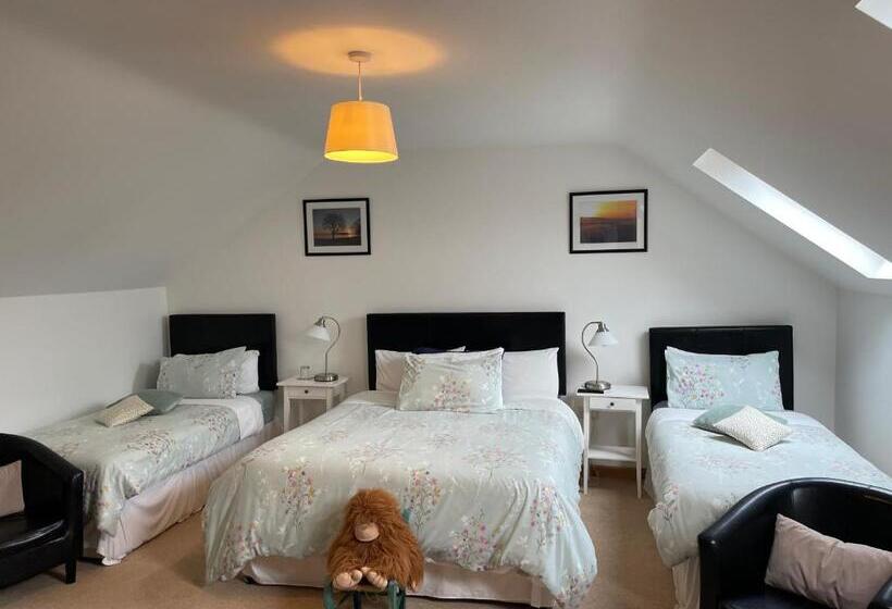 패밀리 룸, Corrib View Lodge