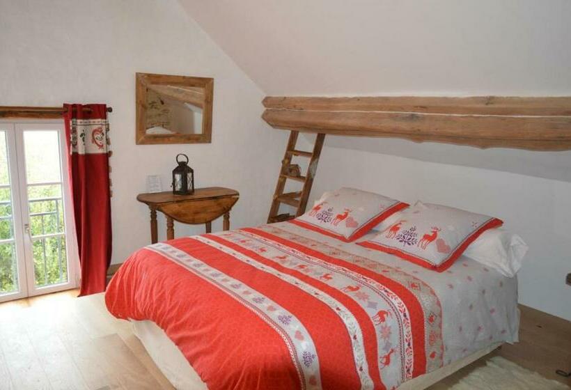 Семейный Номер Вид на Сад, Gîte Du Clos Sébastien