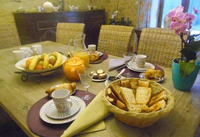 חדר סופריור עם מיטת קינג, Gîte Et Chambres D Hôtes Les Terrasses De Gaumier