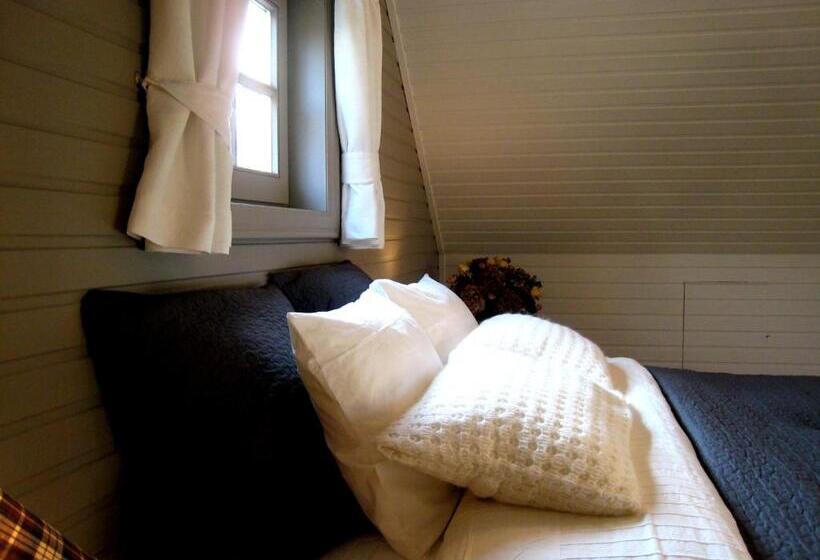 Номер Superior Кровать Кинг, Under Oaks