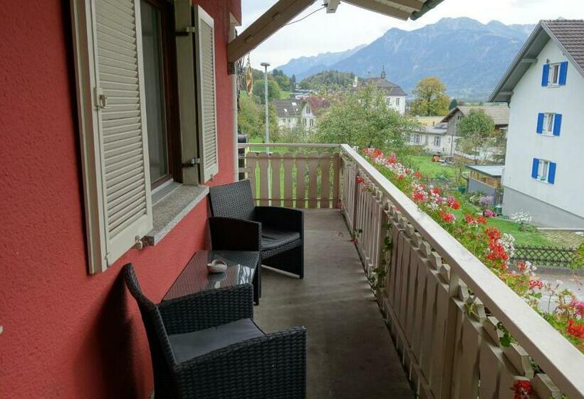 شقة غرفة نوم واحدة مزودة بشُرفة, Wirtshaus Zum Stern