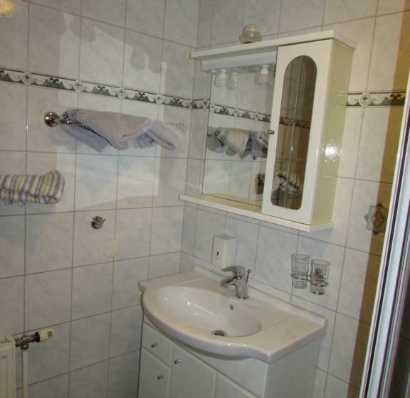 חדר סטנדרט עם מרפסת, Arkadenhof Fam. Schneider