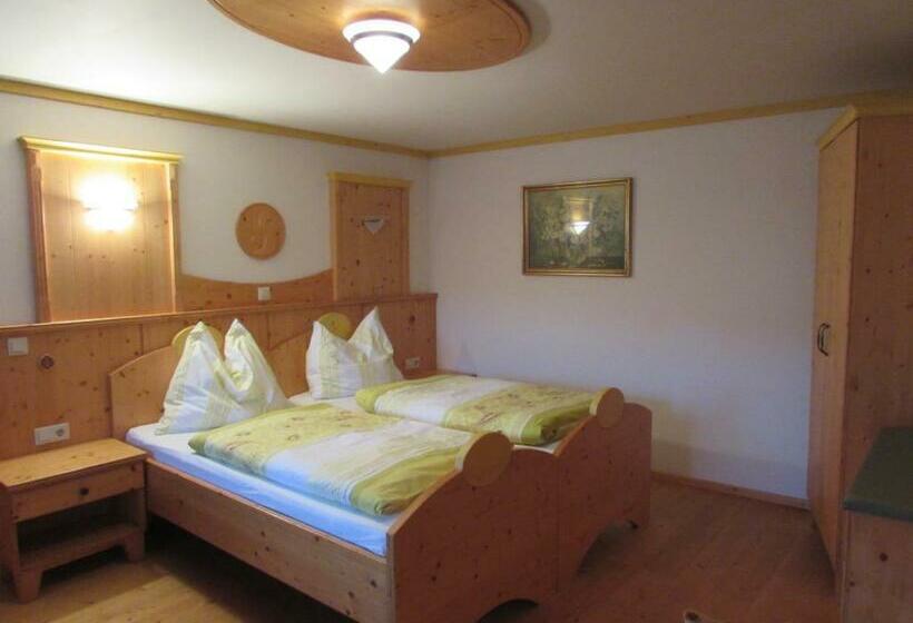 חדר סטנדרט עם מרפסת, Arkadenhof Fam. Schneider