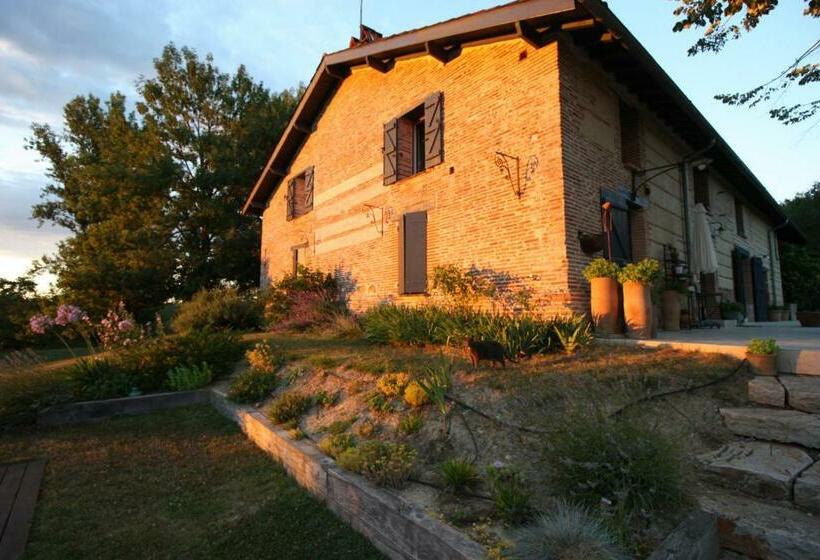 带泳池的标准三人间, Chambre D Hotes De Jacobiel