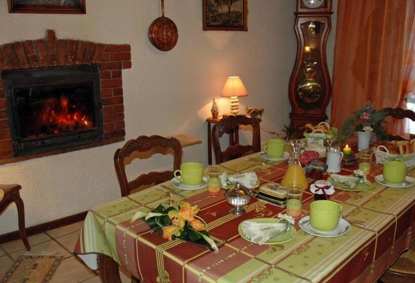 스탠다드 룸 킹사이즈 침대, Chambres D Hôtes La Hulotte 69