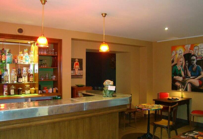 חדר דלוקס, La Grange De Félicie