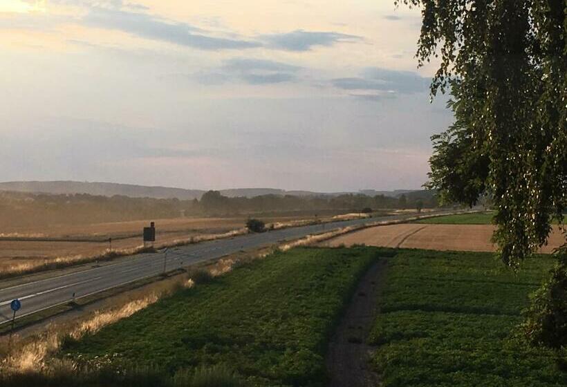 غرفة فردية  مطلة على الحديقة, Landhaus Nauenburg