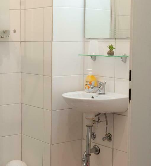 غرفة فردية  مطلة على الحديقة, Landhaus Nauenburg