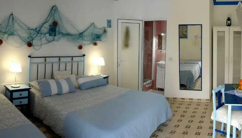 Standard-huone Allasnäkymä, Quinta Camargue