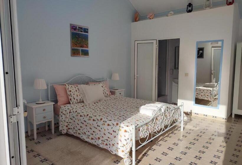 Номер Стандарт Вид на Бассейн, Quinta Camargue