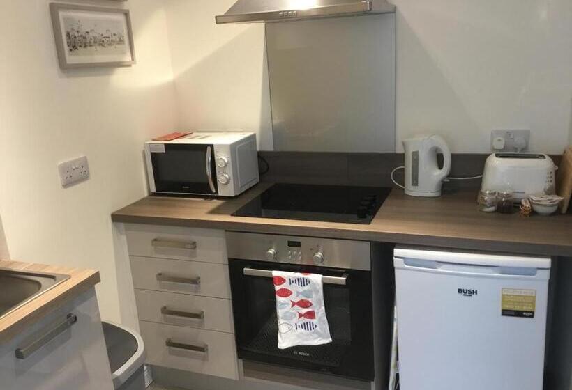 带1个卧室的带海景的公寓, Sma Harbour Hoose