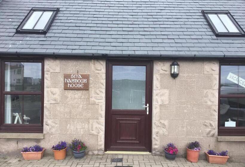 带1个卧室的带海景的公寓, Sma Harbour Hoose