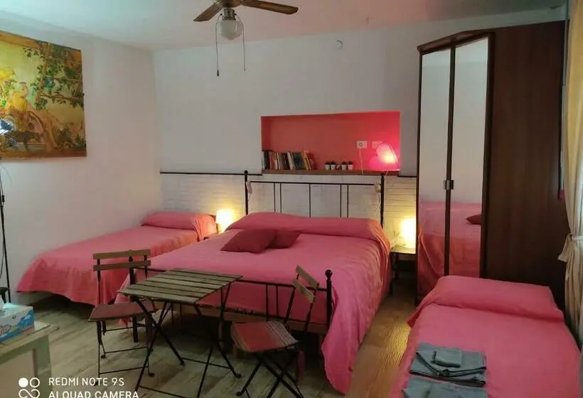 デラックスルーム, Elizabeth B&b
