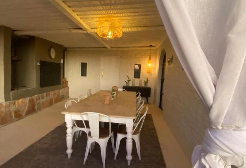 בית, חדר שינה 1, Tierkloof Mountain Cottages