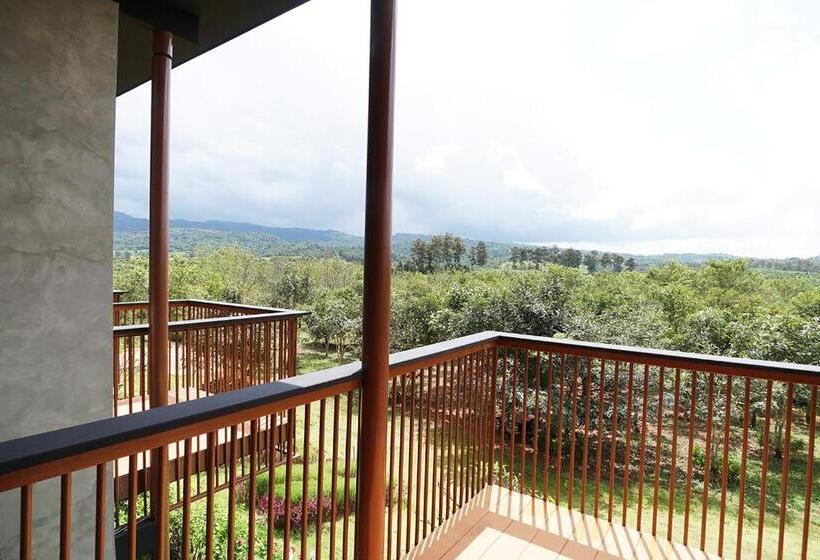 Номер Стандарт с Балконом, Hug Jang Loei Garden & Resort