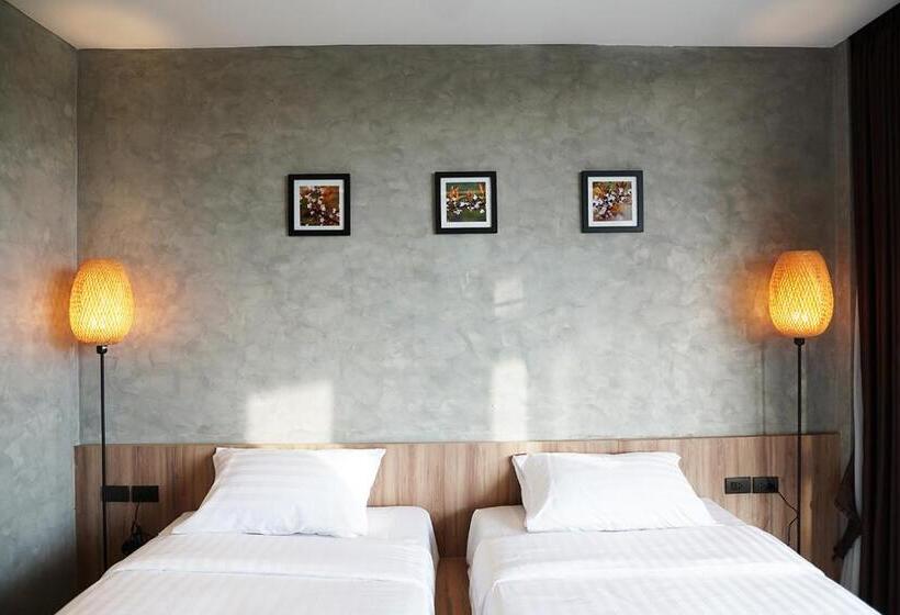 غرفة قياسية مزوَّدة بشُرفة, Hug Jang Loei Garden & Resort