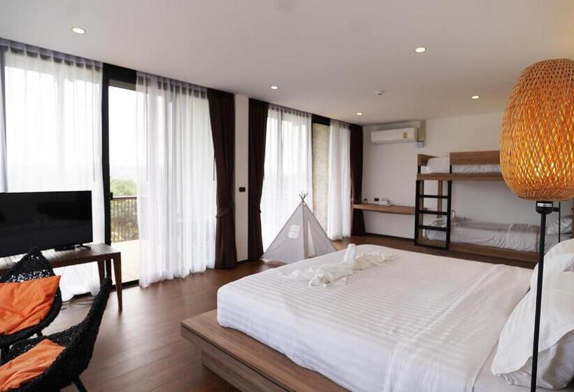 جناح جونيور مزوَّد بشرفة, Hug Jang Loei Garden & Resort