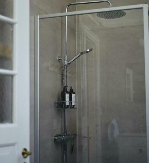 חדר סופריור עם מיטת קינג, Nordic Refuge B&b