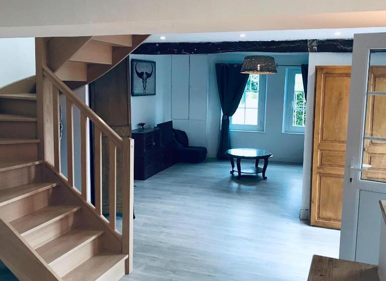 Дом 2 Спальни, La Treille