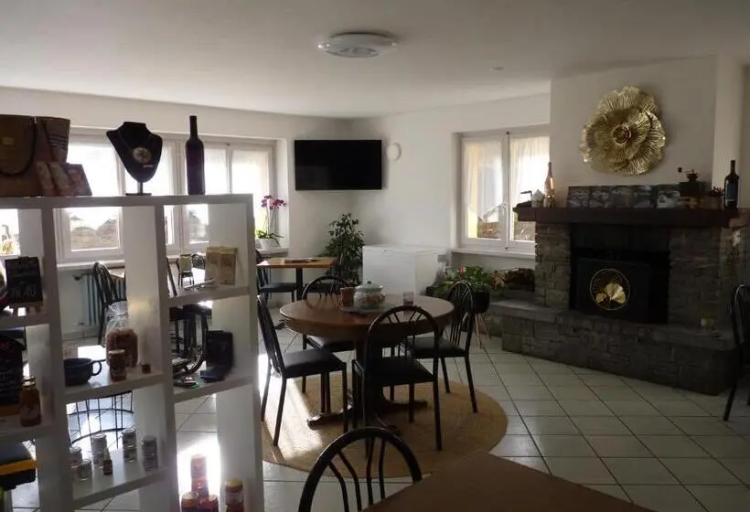 バス共有のスタンダードルーム, Ristobar B&b Al Pont