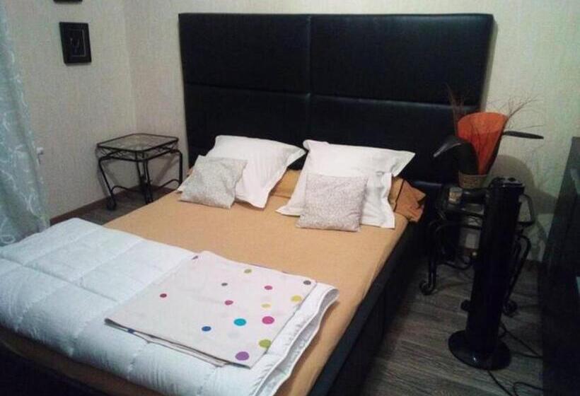 חדר סטנדרט לשלושה, # Prix Travellers Awards 2023 Et 2024 Lac Leman Velos Viarhôna Geneve Annecy