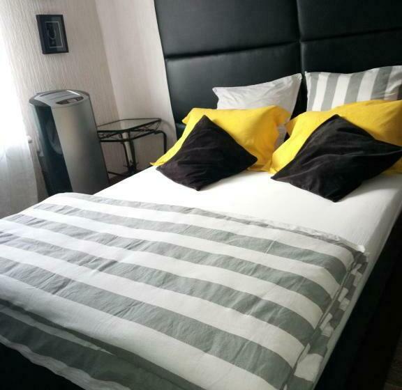 חדר סטנדרט לשלושה, # Prix Travellers Awards 2023 Et 2024 Lac Leman Velos Viarhôna Geneve Annecy