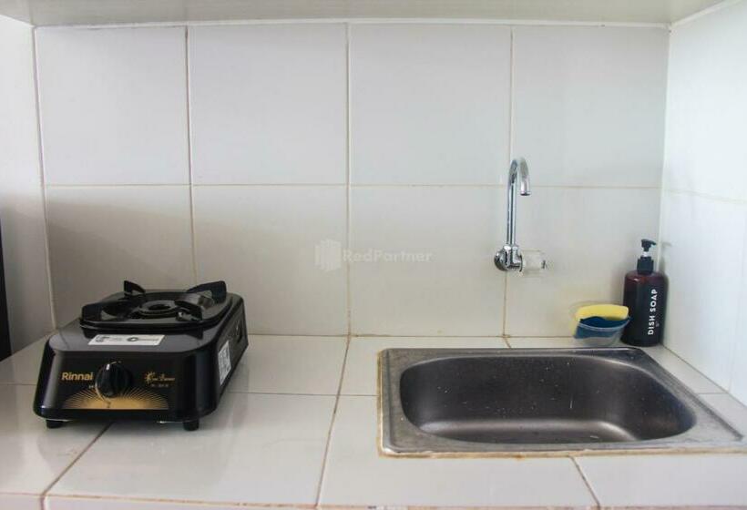 标准工作室, Redliving Apartemen Gunung Putri Square  Sansan Room Tower Pinus