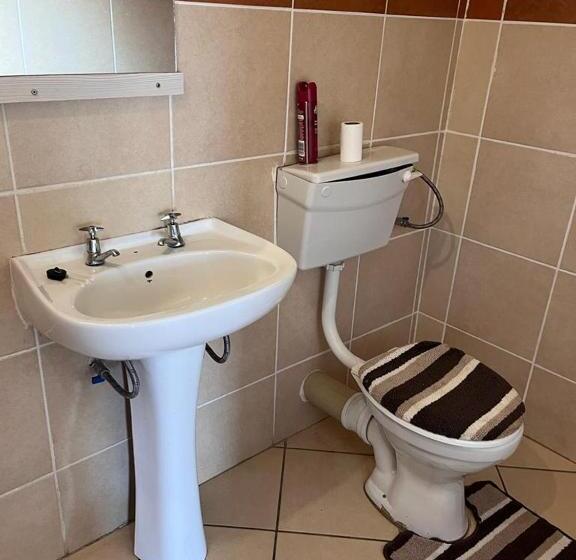 חדר סטנדרט, Izinjiki Namacusi Guest Farm