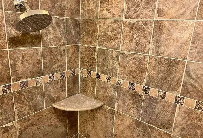 キングサイドベッドのスタンダードワンルーム, Mountain Creek Resort At Appalachian Hotel Pool & Hot Tub
