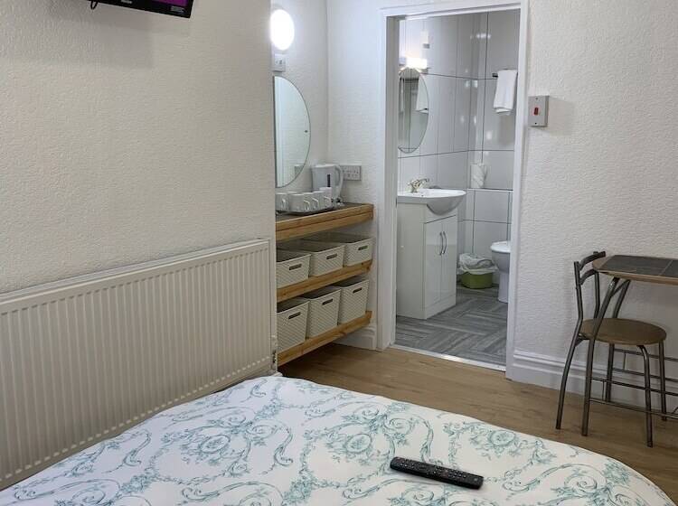 Номер Стандарт, Danescourt Lodge