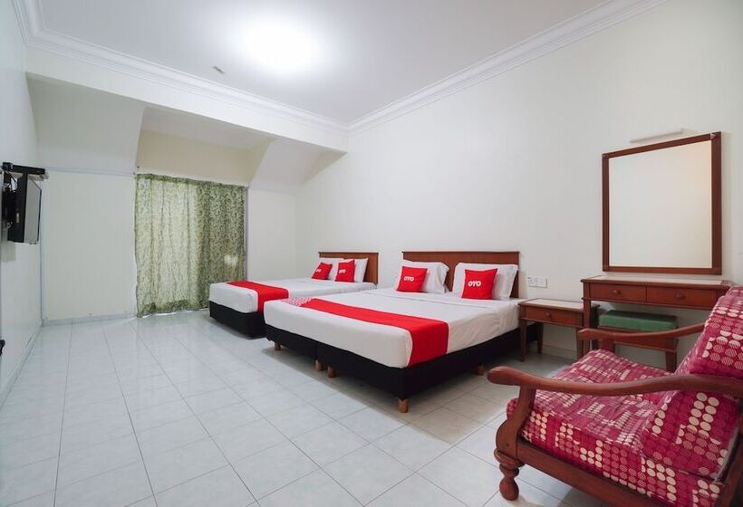 חדר משפחתי, Capital O 89484 Teluk Batik Resort