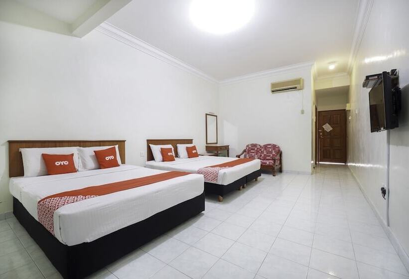 חדר משפחתי, Capital O 89484 Teluk Batik Resort