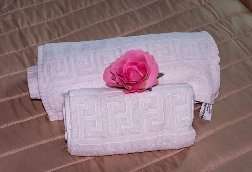 חדר סטנדרט לארבעה, Alkion