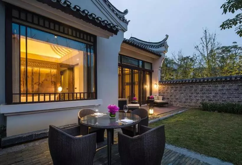 ビラホテル１ベッドルーム, Banyan Tree Yangshuo