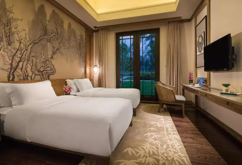 ツーベッドルーム　ヴィラ, Banyan Tree Yangshuo