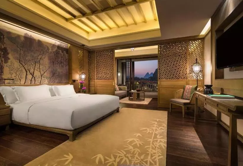 キングサイズベッドのスイートルーム, Banyan Tree Yangshuo