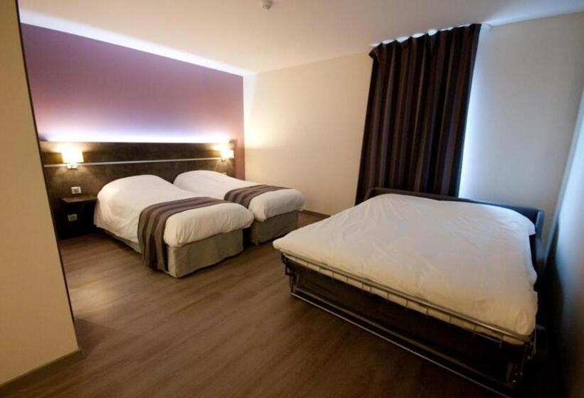 Четырехместный Номер Стандарт, Brit Hotel Confort Saint Dizier
