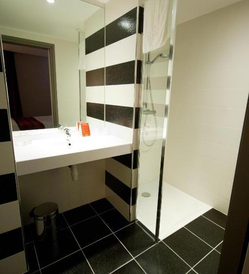 Семейный Номер, Brit Hotel Confort Saint Dizier