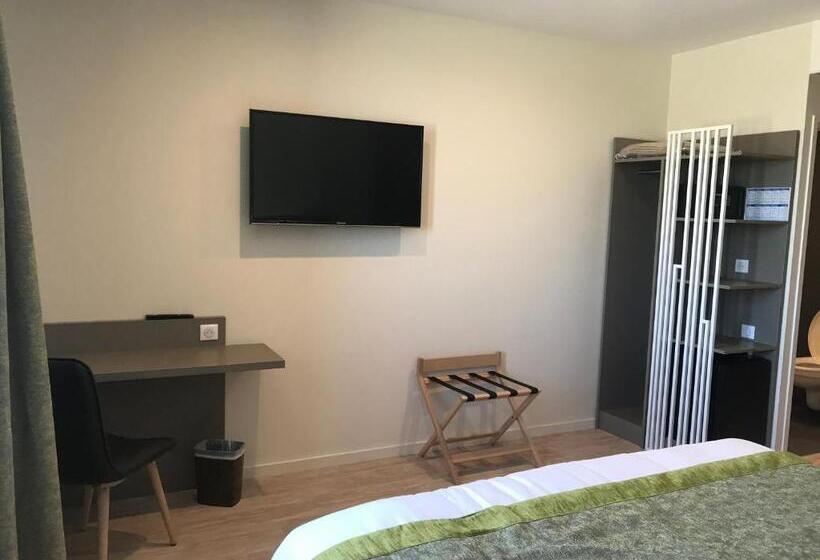 Номер Superior, Brit Hotel Confort Saint Dizier