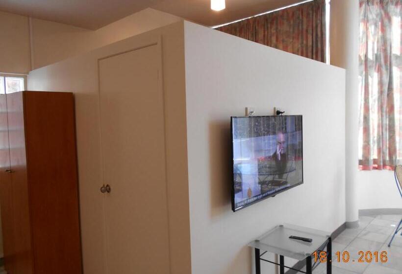 جناح عائلي, Harringtons 102