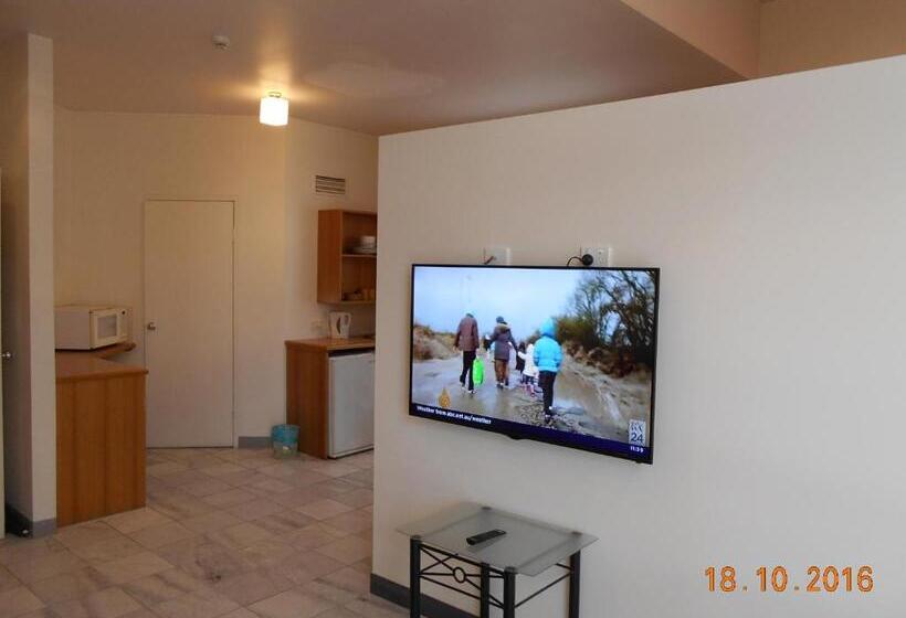 جناح عائلي, Harringtons 102